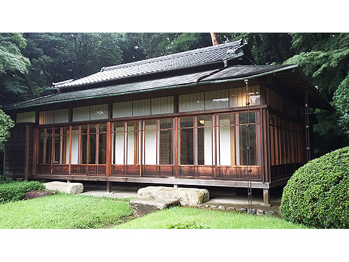 Meiji Jingu Teahouse Kakuun-tei Inner Garden in Tokyo