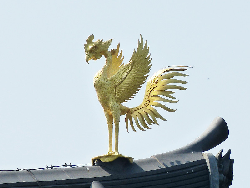 Phoenix Statue (Hoo) Byodo-in Temple in Uji
