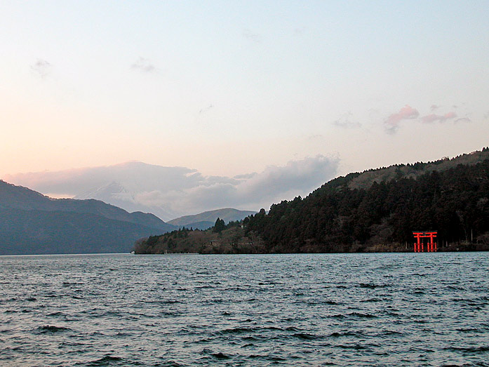 Heiwa-no-torii (Gate of Peace) of Hakone Shrine with Mt. Fuji