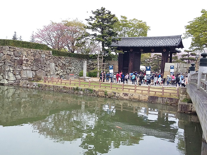 Otemon Gate and Himeji Castle