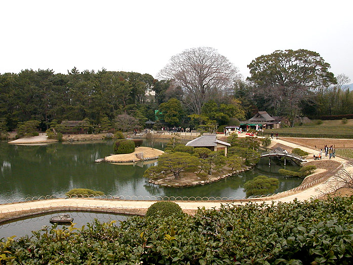 Sawa-no-ike Pond with Shima-jaya Rest House on Naka-no-shima Island, Korakuen Garden