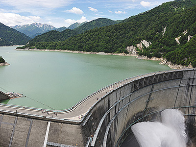 Kurobe Dam Toyama Prefecture