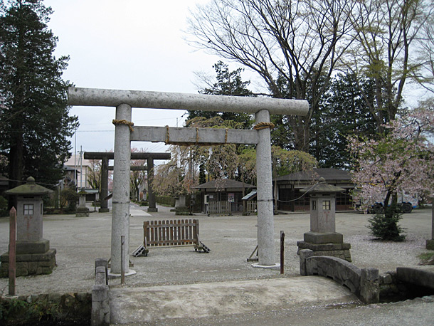 Stone Gate of Nogi Jinja Shrine in Nasushiobara-shi, Tochigi Prefecture