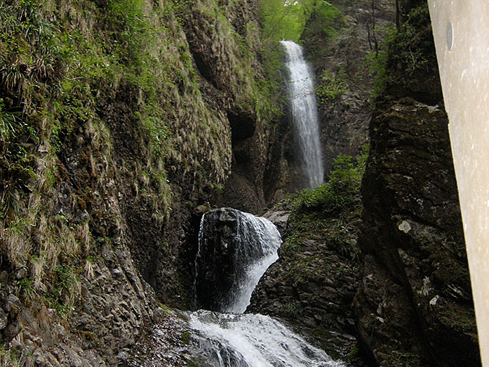 Ryukano-taki Waterfall in Shiobara Valley
