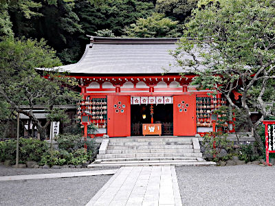 Egara Tenjinsha Shrine in Kamakura