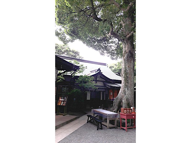 Egara Tenjinsha Shrine in Kamakura