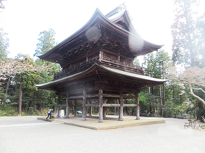 Sanmon Gate of Engakuji Temple in Kamakura