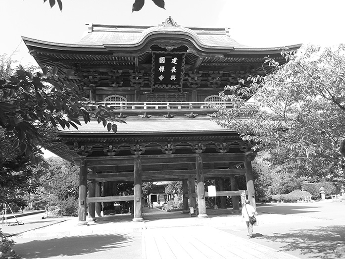 Sanmon gate Kenchoji Temple in Kamakura