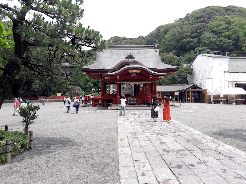 Maiden (Pavilion) of Tsurugaoka Hachimangu Shrine in Kamakura