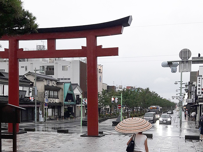Third Torii at the Sacred Way (Dankazura) leading to Tsurugaoka Hachimangu Shrine in Kamakura