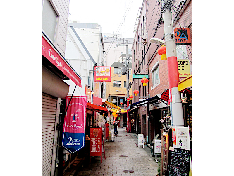 Shopping Street Chinatown Nankinmachi in Kobe