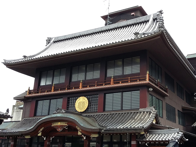 Main Hall of Bukkoji Mausoleum in Kyoto