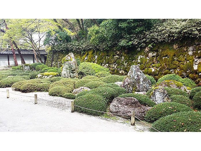 Nijugo Bosatu-no-niwa of Chion-in in Kyoto