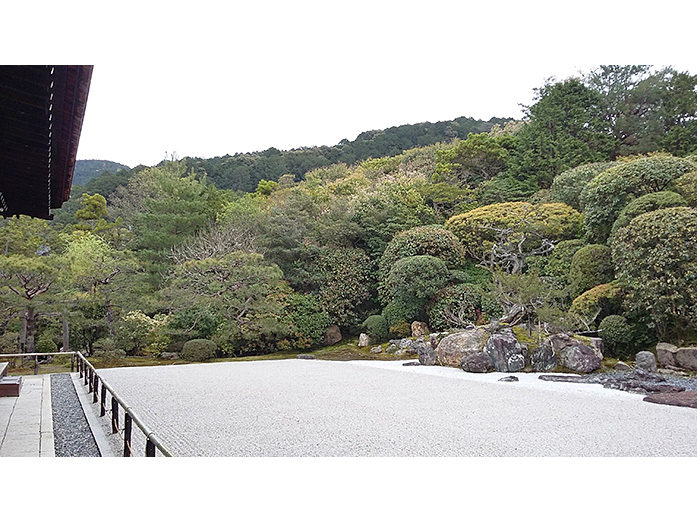 Konchi-in Tsurukame-no-niwa (Crane and Turtle Garden) in Kyoto