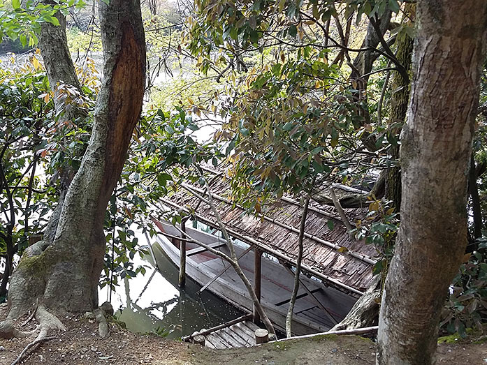 Boat at Kyoyochi (Oshidori ike) Pond, Ryoan-ji in Kyoto