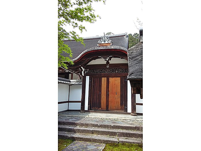 Chokushimon Gate Ryoan-ji Temple in Kyoto