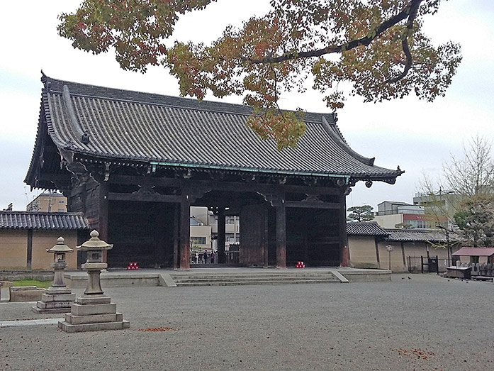 Nandaimon Gate Toji Temple in Kyoto