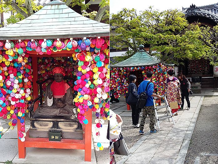 >Yasaka Koshindo with Statue of Shomen Kongo in Kyoto
