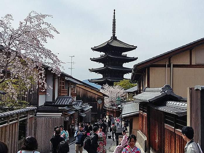 Yasaka Pagoda in Kyoto