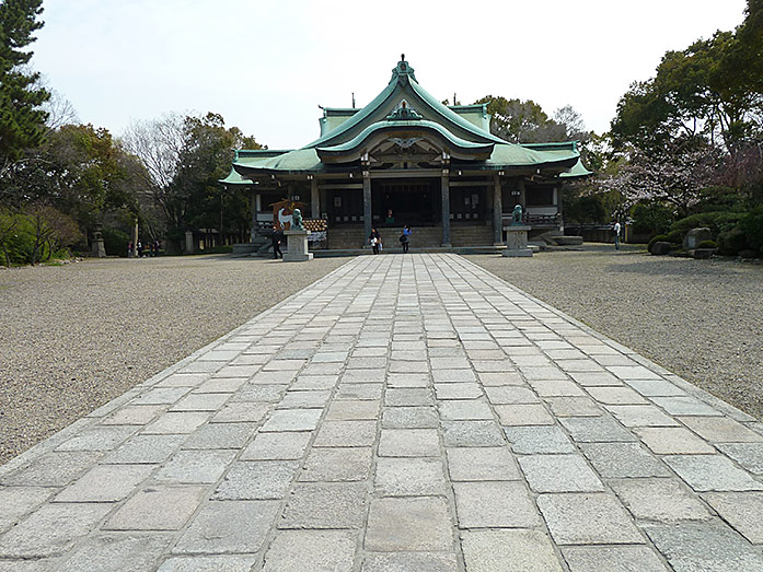 Main Hall of Hokoku-jinja Shrine in Osaka Castle Park