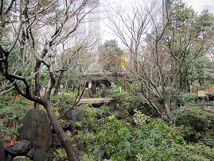 Chushizen-no-mori infront of the Umeda Sky Building