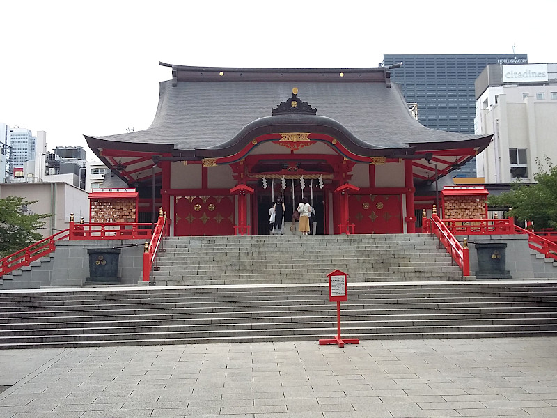 Hanazono Shrine in Shinjuku Tokyo