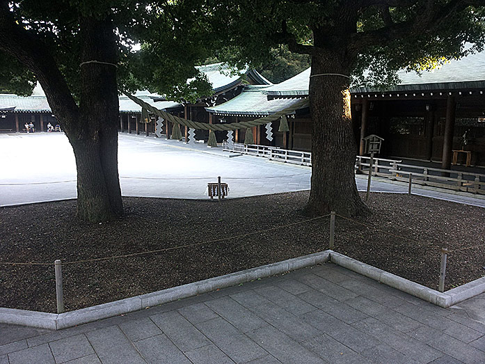 Shimenawa (Rice Paper Belt) Meiji Shrine (Meiji-jingu)