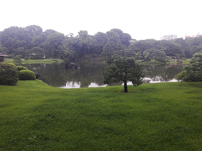 Horaishima Rikugien Garden in Tokyo