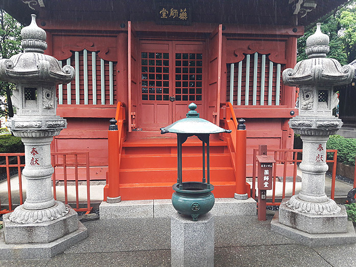 Hashimoto Yakusi-do Temple, Sensoji Temple in Asakusa Tokyo