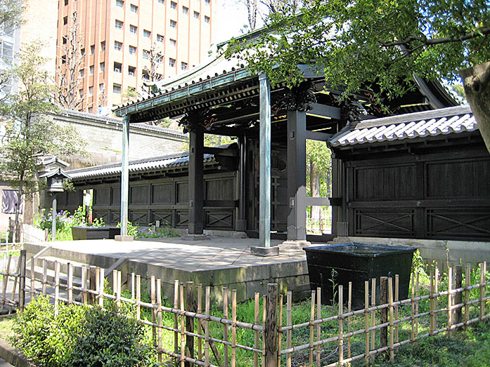 Nyutokumon Gate of Yushima Seido Shrine in Bunkyo Ward in Tokyo